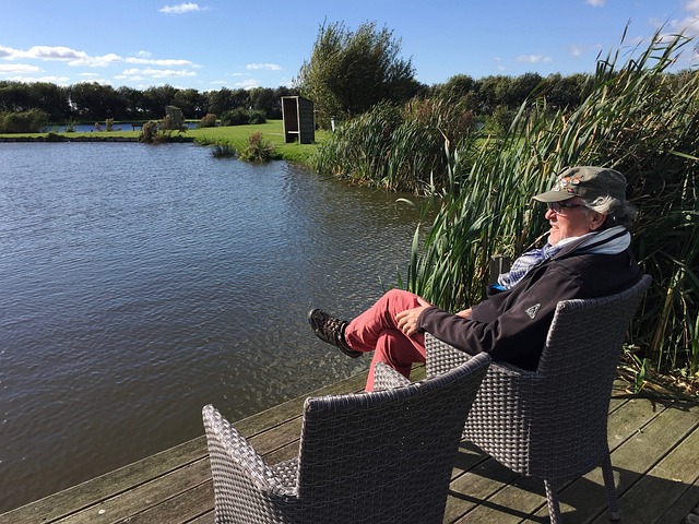 尤其是巴斯 尤其是巴斯